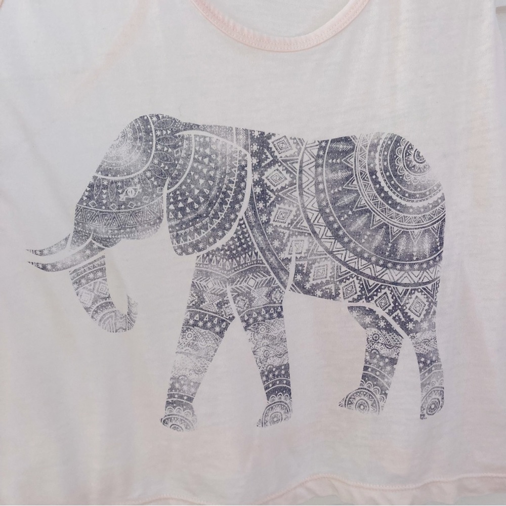 Forever 21 | Elephant Burnout Racerback Tank Size M